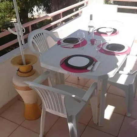 Falesia - Near The - The Gavel *